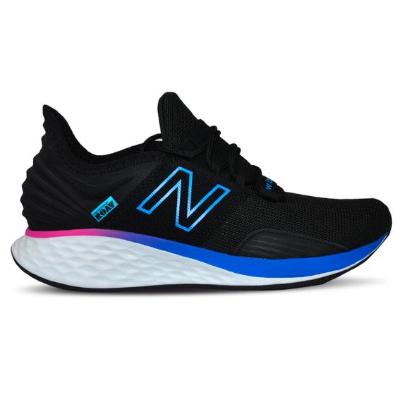 Tênis New Balance Roav